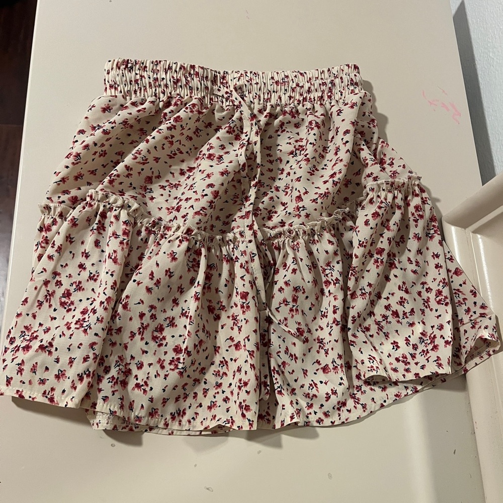 Princess Polly, pink floral ruffle skirt